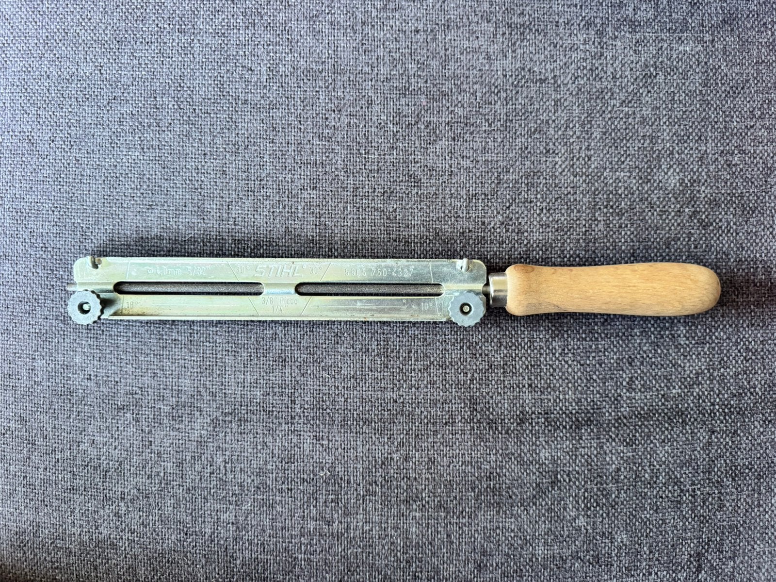Stihl vijlhouder met een ronde vijl voor kettingzaag, Ophalen of Verzenden