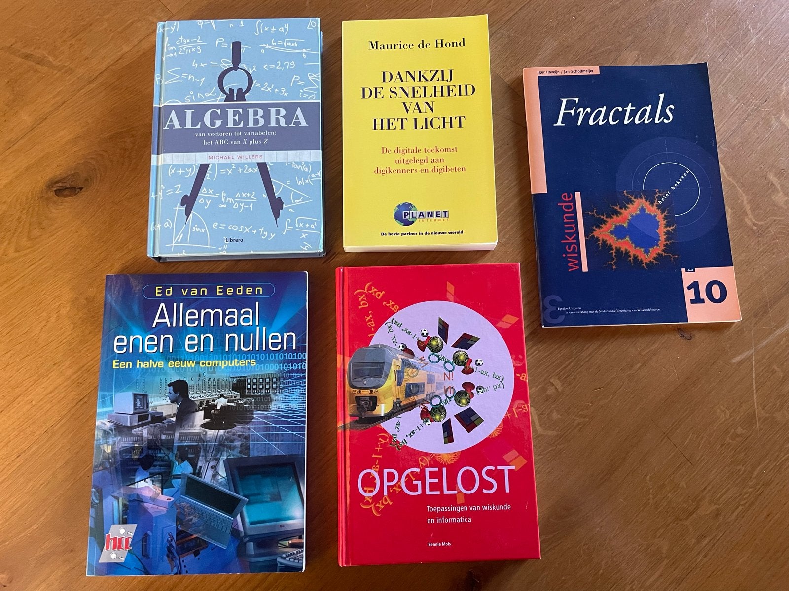 Wiskunde en informatica boeken (5 stuks), Boeken, Informatica en Computer, Ophalen of Verzenden, Gelezen, Programmeertaal of Theorie