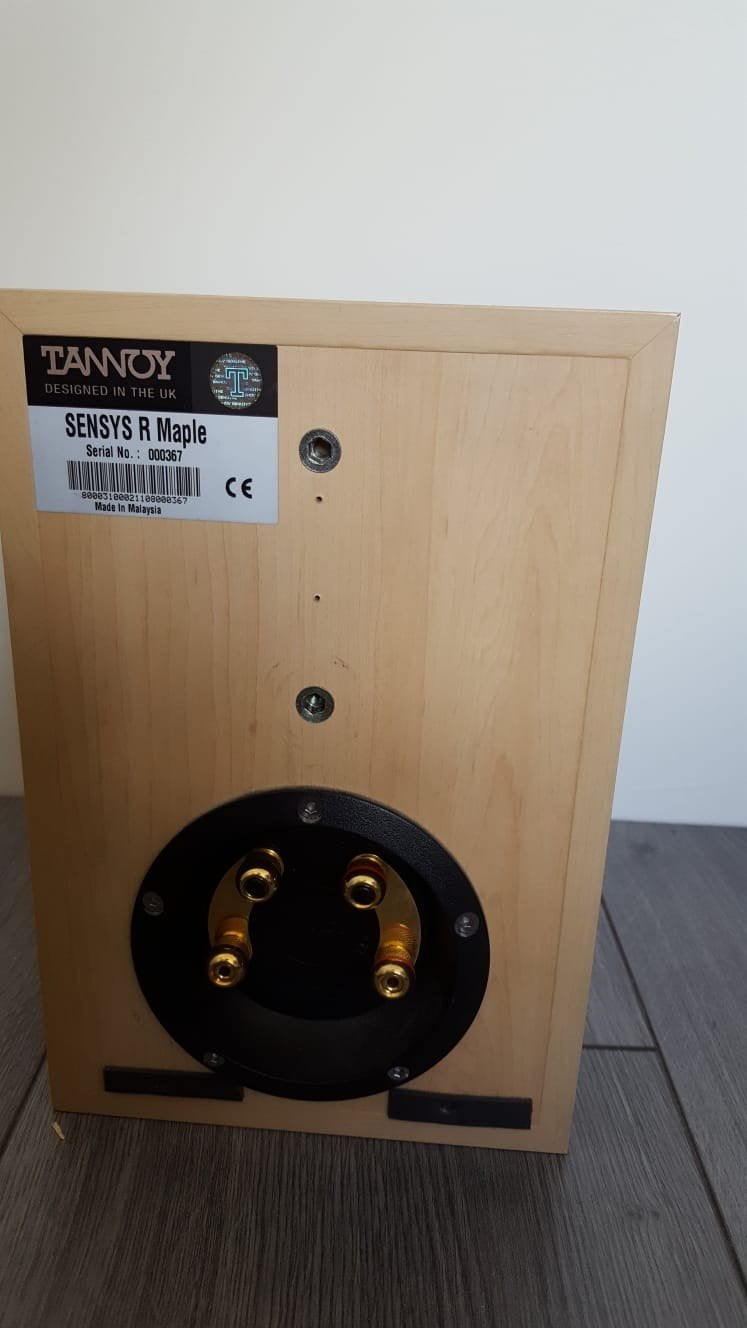 Foto 4 van Tannoy Sensys Maple Speakers - Set van 5