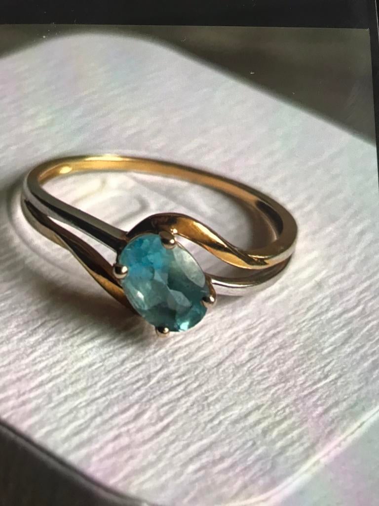 375 gouden gemerkte ring maat 56 met topaas, Sieraden, Tassen en Uiterlijk, Ringen, Ophalen of Verzenden, Zo goed als nieuw, 17 tot 18