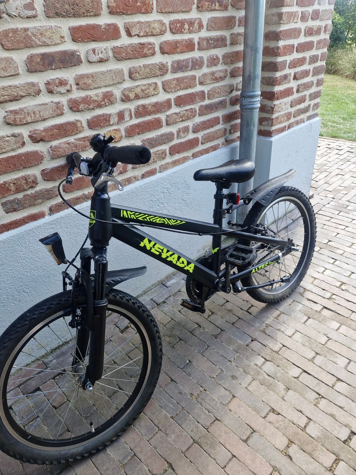 Mooie Nevada jongens fiets 20 inch banden, Terugtraprem, Gebruikt, Minder dan 49 cm, Ophalen