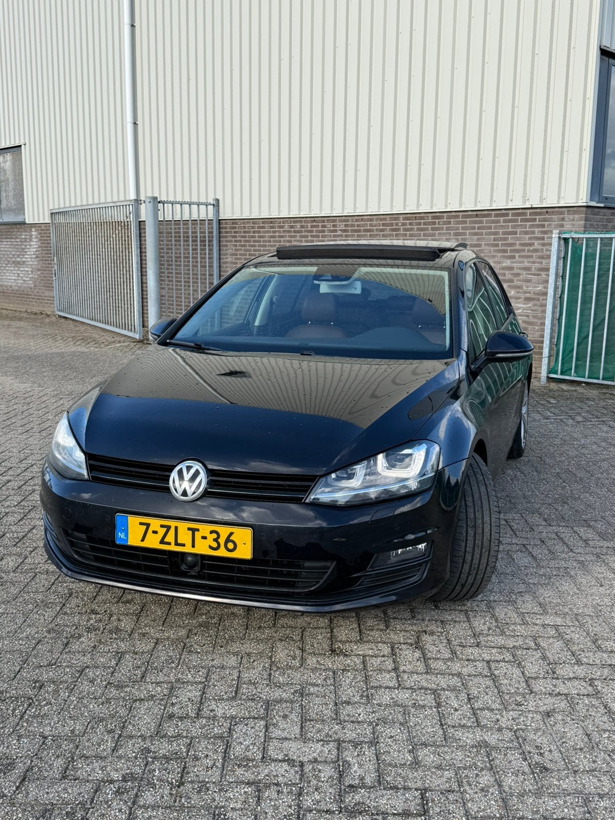 Volkswagen Golf 1.4 TSI 103KW DSG 2013 Zwart, Dealer onderhouden, 4 cilinders, Zwart, Leder