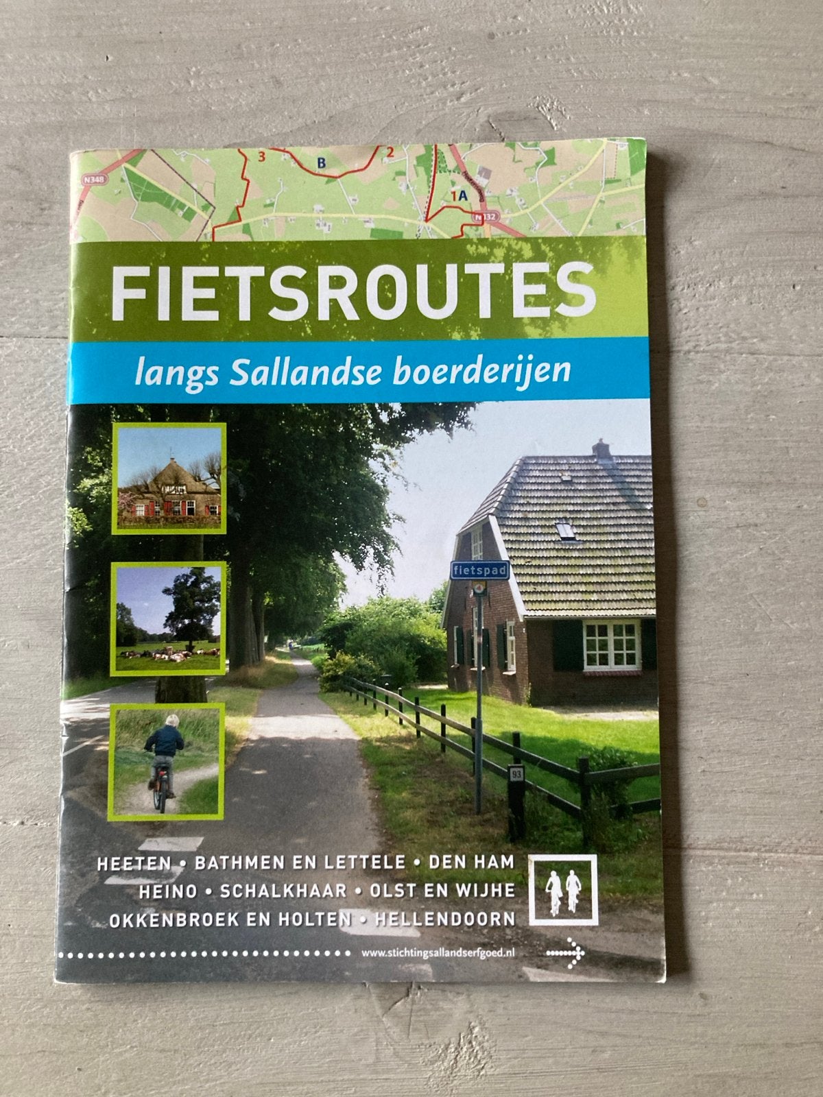 Fietsroutes langs Sallandse boerderijen, Overige merken, Fiets- of Wandelgids, Europa, Ophalen of Verzenden