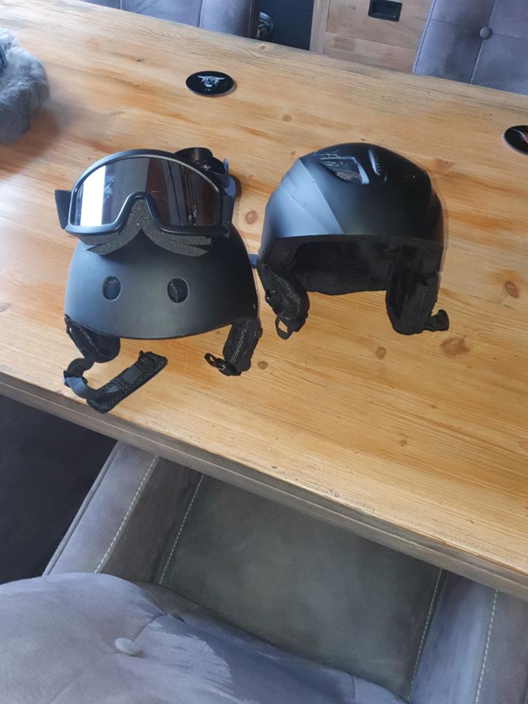 Roze ski-outfit met helm en skibril, Maat 38/40 (M), Ophalen of Verzenden, Onbekend, Gedragen