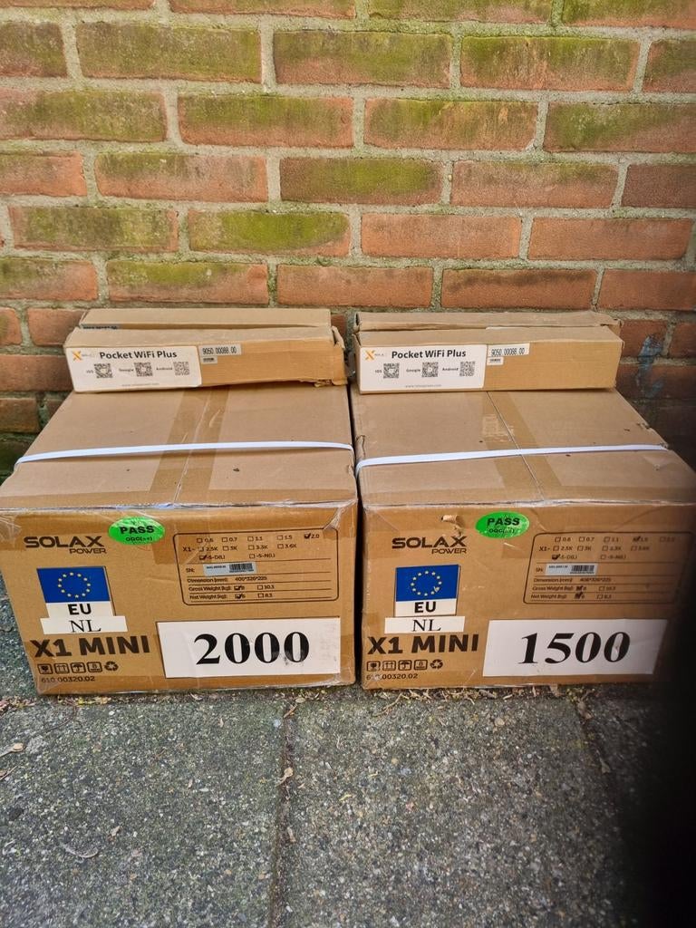nieuwe solax mini omvormer 1500, Ophalen, Nieuw