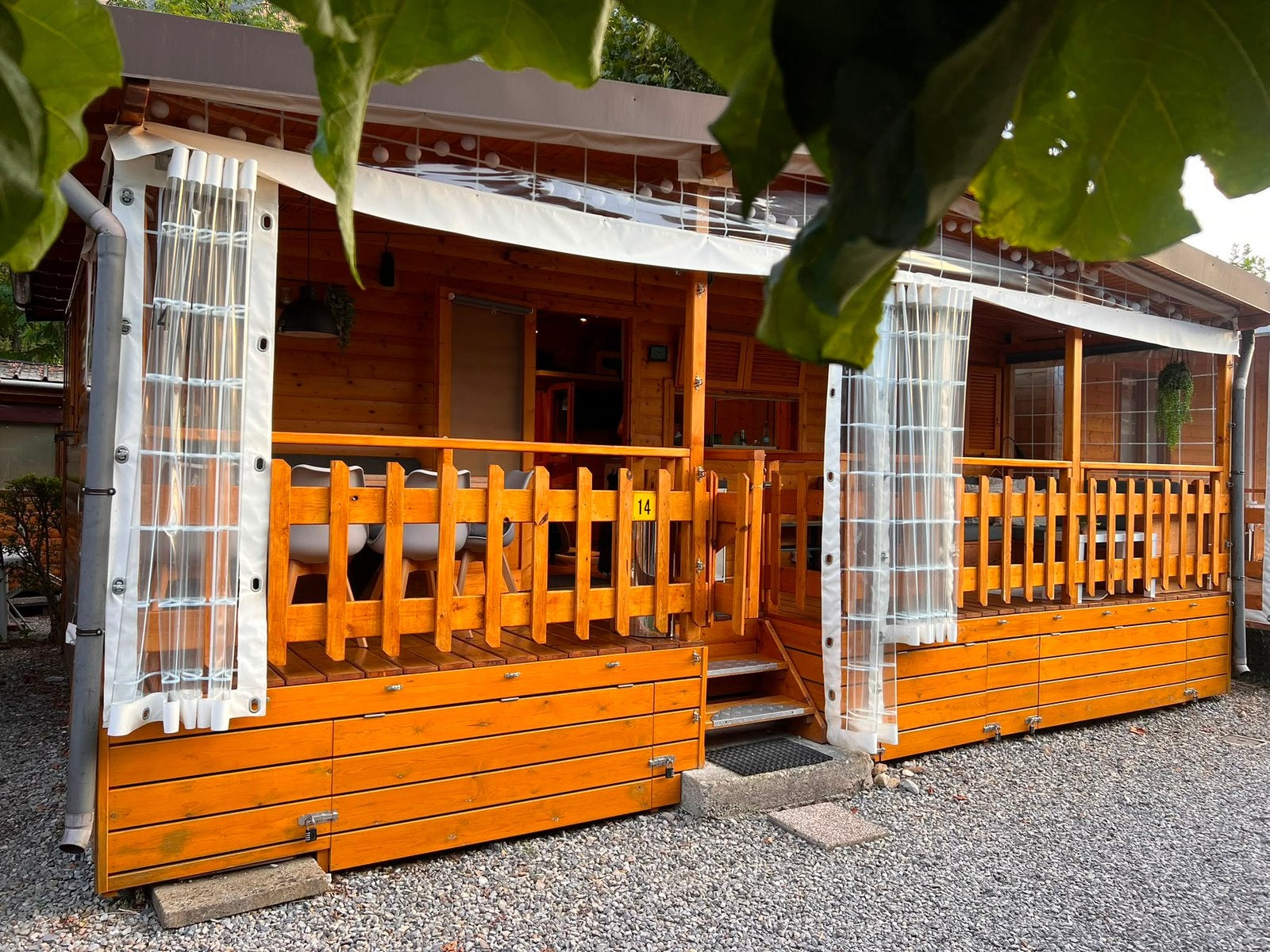 TE KOOP – GOED ONDERHOUDEN CHALET AAN HET MEER VAN LUGANO, Vakantie, Zwembad, 2 slaapkamers, Lombardije en Merengebied, Recreatiepark