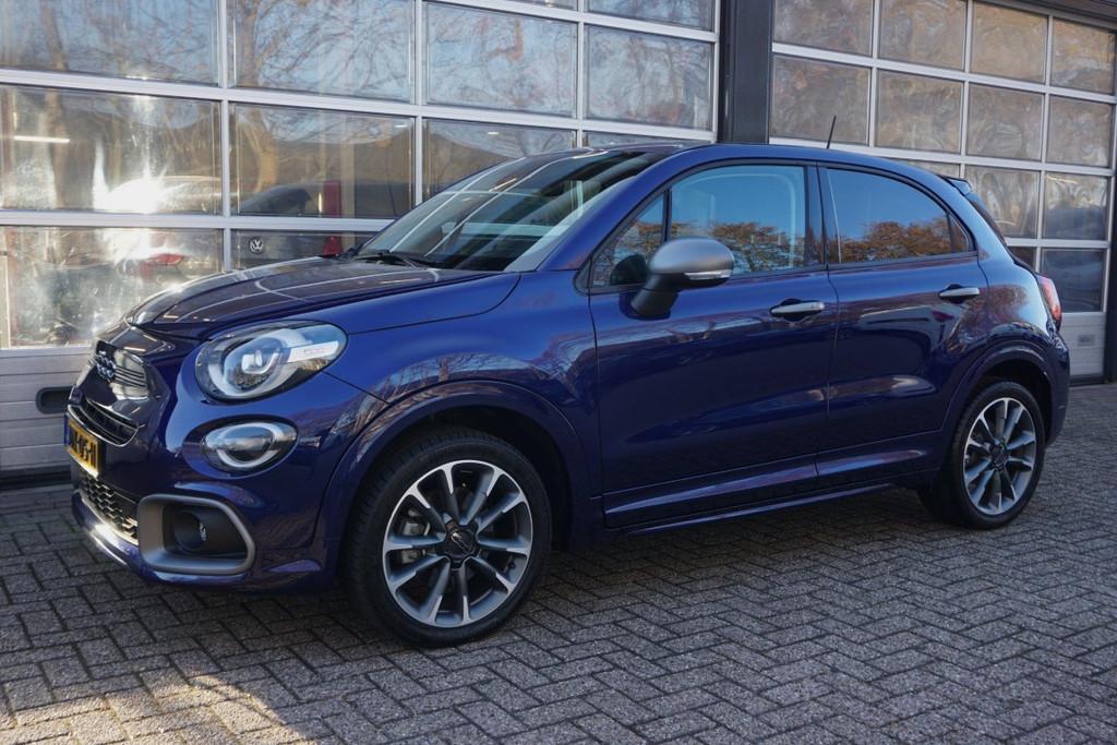 Fiat 500X 1.5 Hybrid Sport (bj 2024, automaat), Auto's, Fiat, Gebruikt, Euro 6, 4 cilinders, Blauw