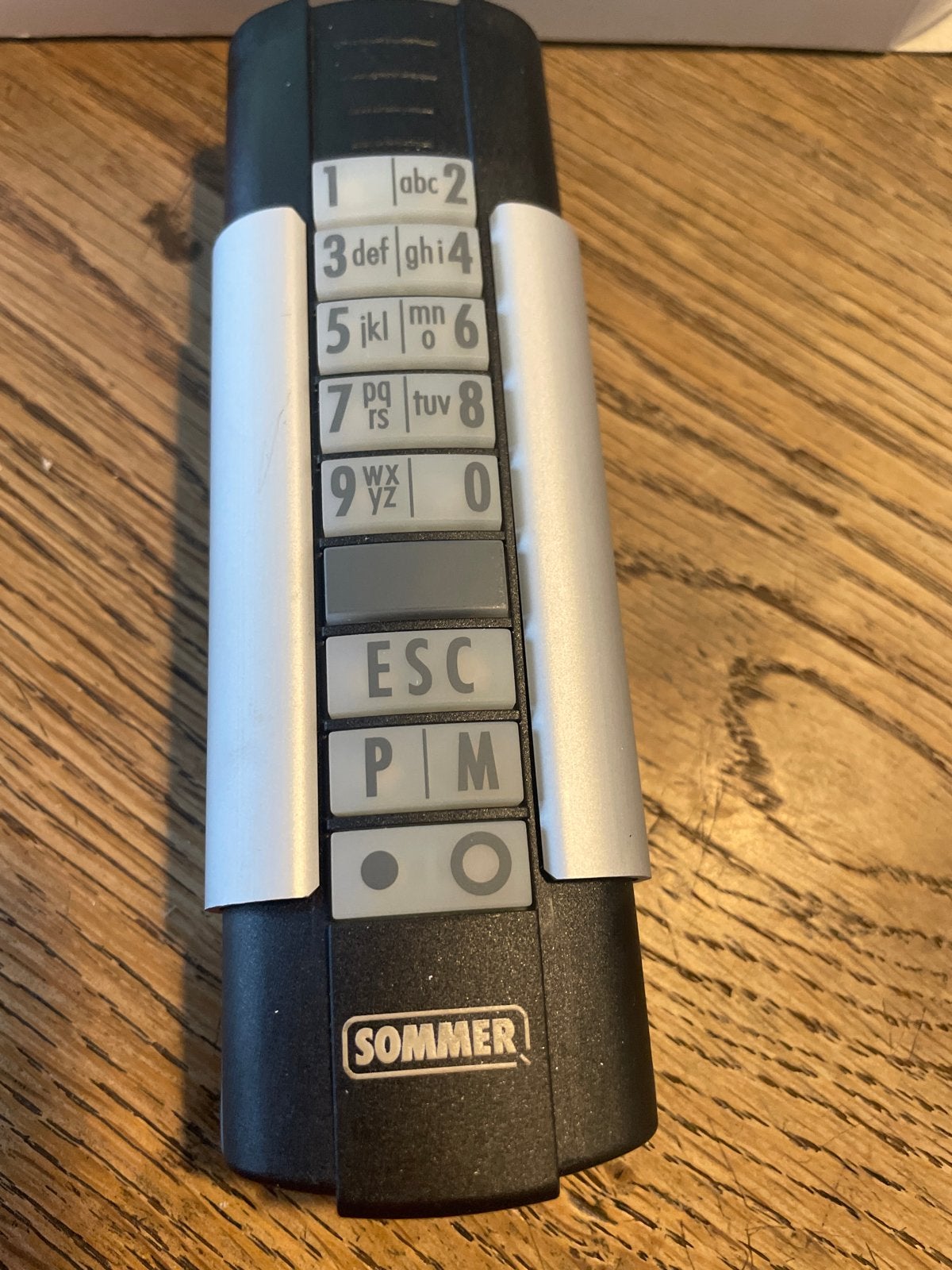 Sommer Telecoder + Handzender garagepoort afstandsbediening, 120 cm of meer, Minder dan 200 cm, Ophalen of Verzenden, Garagedeur