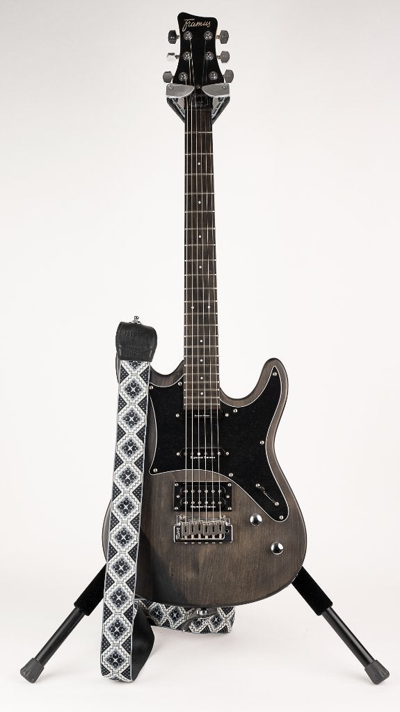 Framus Diablo D Pro met GraphTech tuners, Ophalen, Zo goed als nieuw, Solid body, Overige merken