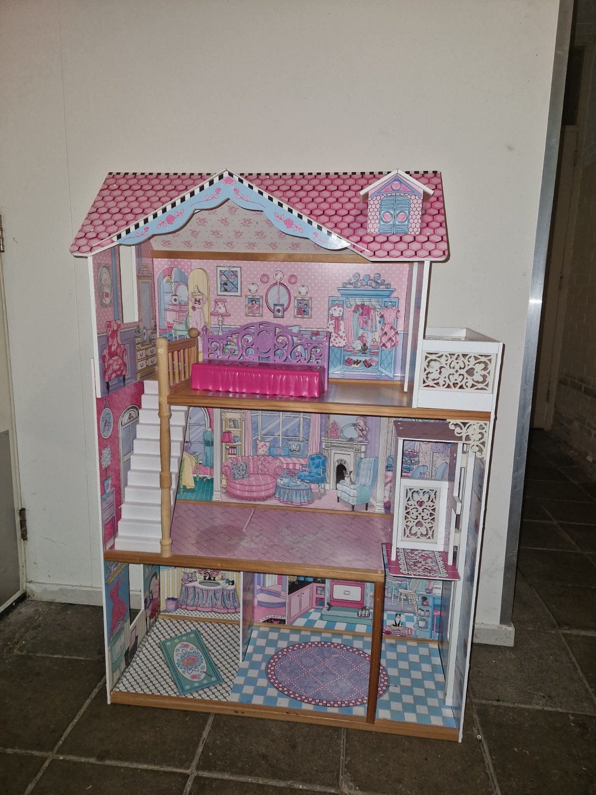 Groot houten poppenhuis met meubels, Ophalen, Gebruikt, Poppenhuis