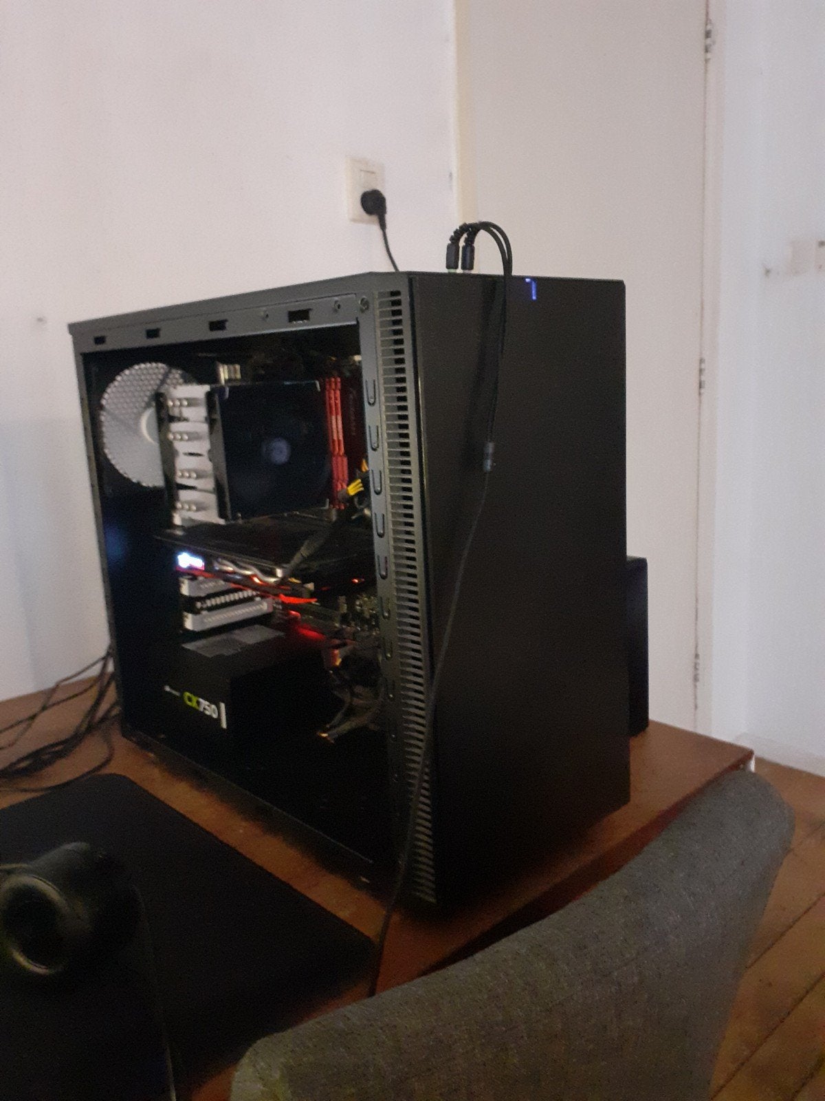 Foto 4 van Gaming PC i7-4790K, 16GB RAM, GTX 1060 Ti, 465GB SSD