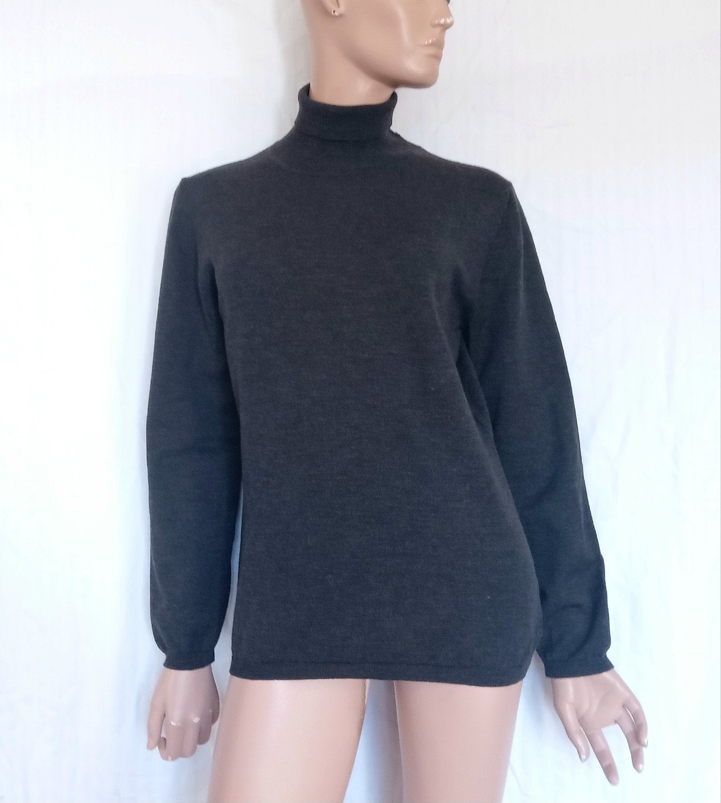 MAX MARA Trui , Maat 42 ( XL ) , WOL, Ophalen of Verzenden, Zo goed als nieuw, Maat 42/44 (L), Grijs
