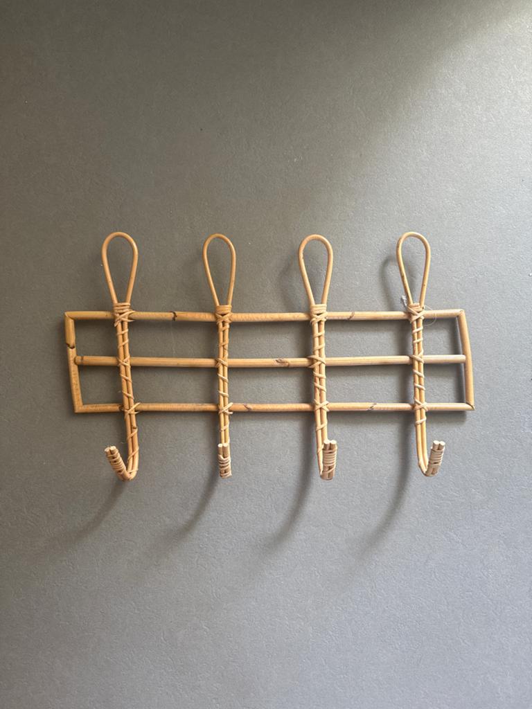 Rotan kapstokje rekje met 4 haken, Overige materialen, Zo goed als nieuw, Minder dan 100 cm, Ophalen
