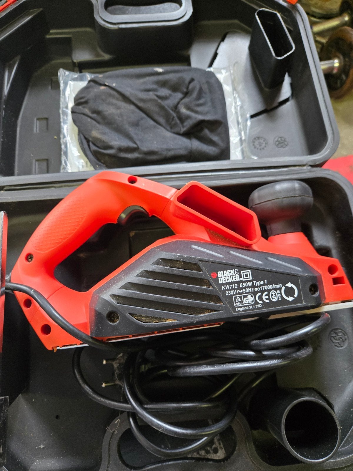 Black & Decker KW712 Schaafmachine in Koffer, Ophalen, Zo goed als nieuw, Overige typen