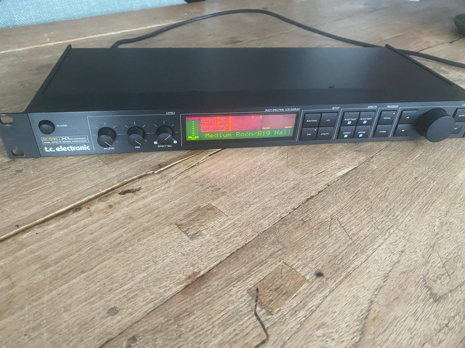 TC Electronic M-One XL 24-bits Dual Effectprocessor, Delay of Echo, Ophalen of Verzenden, Zo goed als nieuw, Nvt