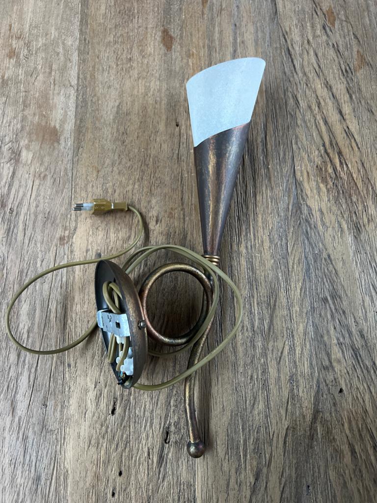 Vintage koperen wandlamp met glazen kapje, Ophalen