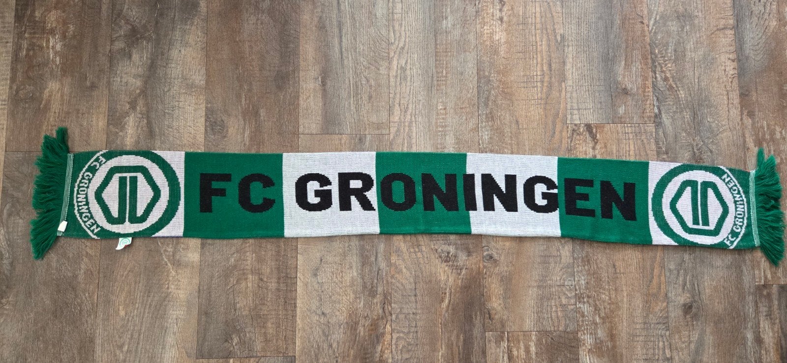 Sjaal FC Groningen, Verzamelen, Ophalen of Verzenden, Zo goed als nieuw, Overige binnenlandse clubs, Vaantje of Sjaal