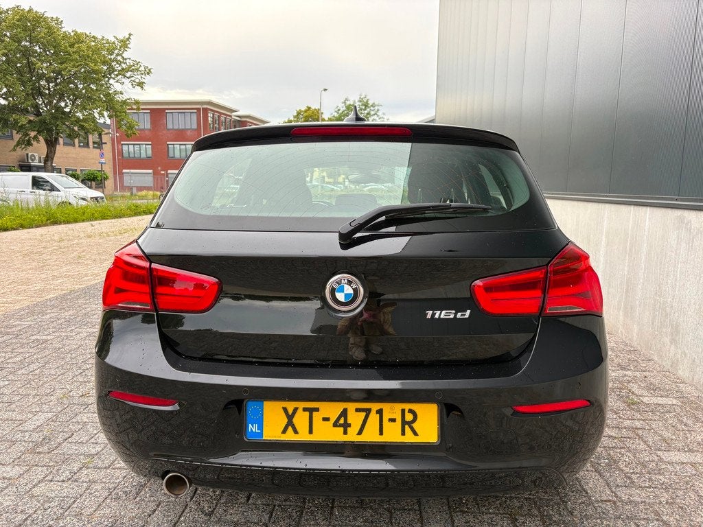 BMW 1-serie 116d M Sport, Auto's, BMW, Start-stop-systeem, Gebruikt, Euro 6, Zwart