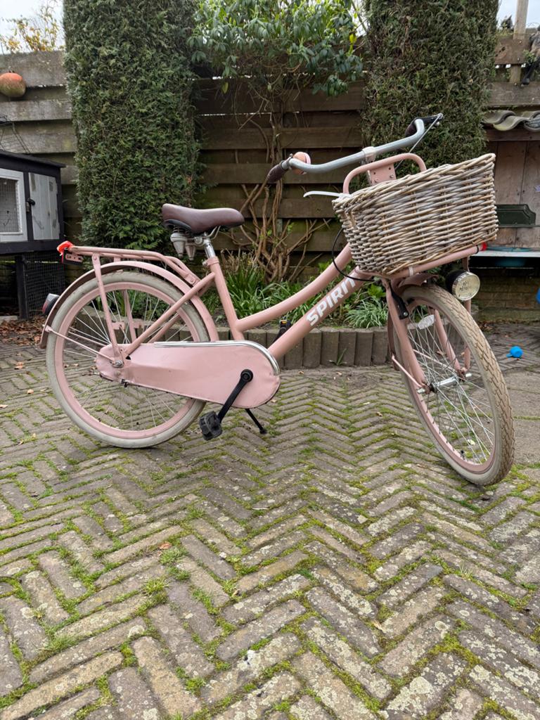 Roze Spirit transportfiets met mand - Zadelhoogte 70 cm, Overige merken, Gebruikt, Velgrem, Ophalen of Verzenden