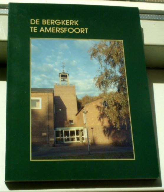De Bergkerk te Amersfoort(Wagenaar, ISBN 90610960810)., Boeken, Ophalen of Verzenden, Zo goed als nieuw