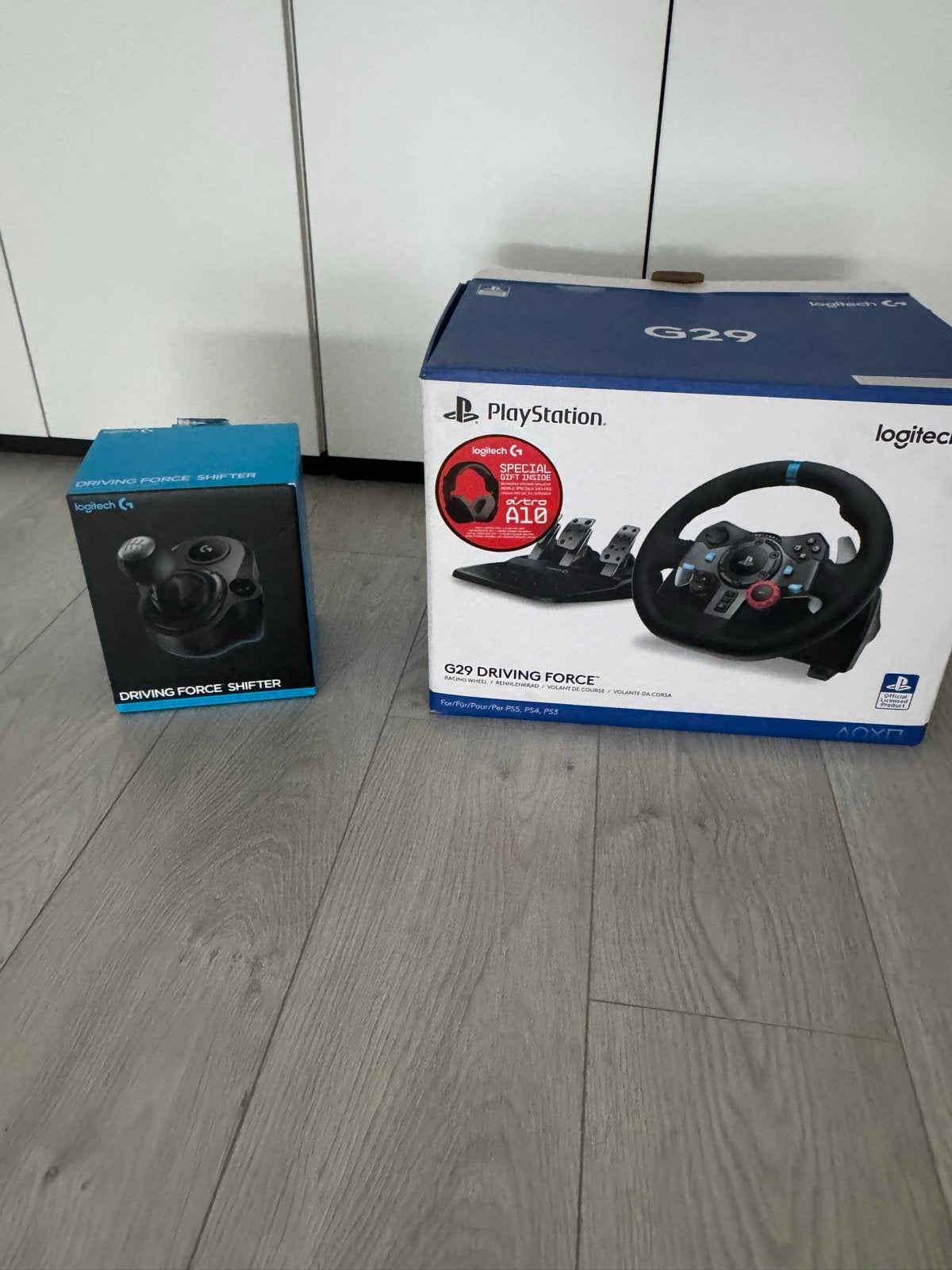 Logitech G29 Driving Force Racestuur + Shifter voor PlayStat, Spelcomputers en Games, Ophalen of Verzenden, Zo goed als nieuw