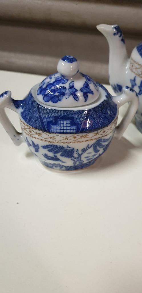 foreign servies, Antiek en Kunst, Ophalen of Verzenden