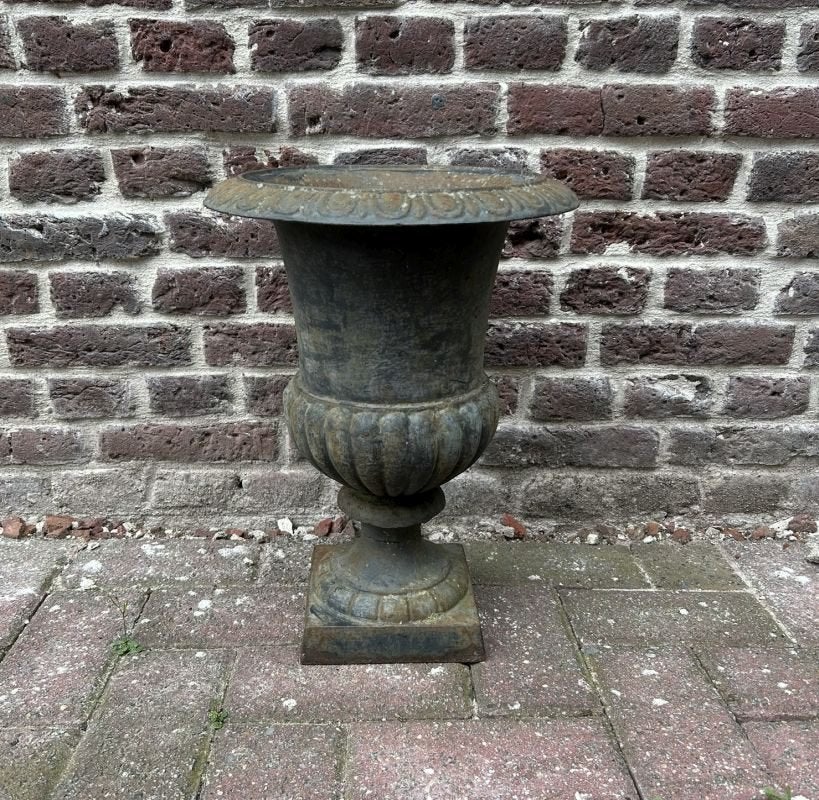 Antieke gietijzeren tuinvaas - Hoogte 43 cm, Ophalen of Verzenden, Gebruikt