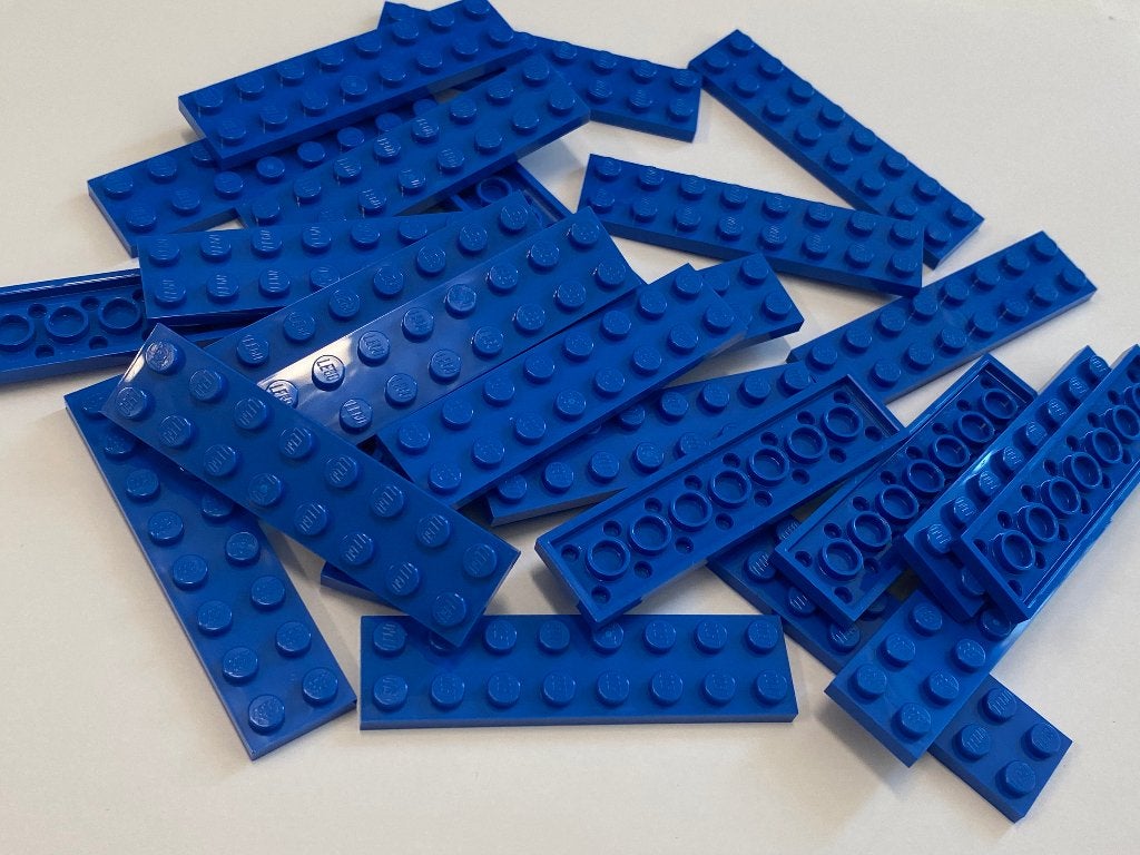 Partij 25x nieuwe 2x8 Lego plaatjes in diverse kleuren, Overige thema's, Lego, Nieuw, Ophalen of Verzenden