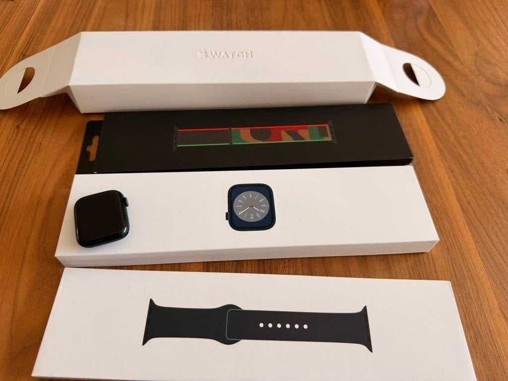 Apple Watch Series 8 45, Midnight + 2 bandjes, doos, oplader, Gebruikt, Apple Watch ⌚️, Zwart, Stappen