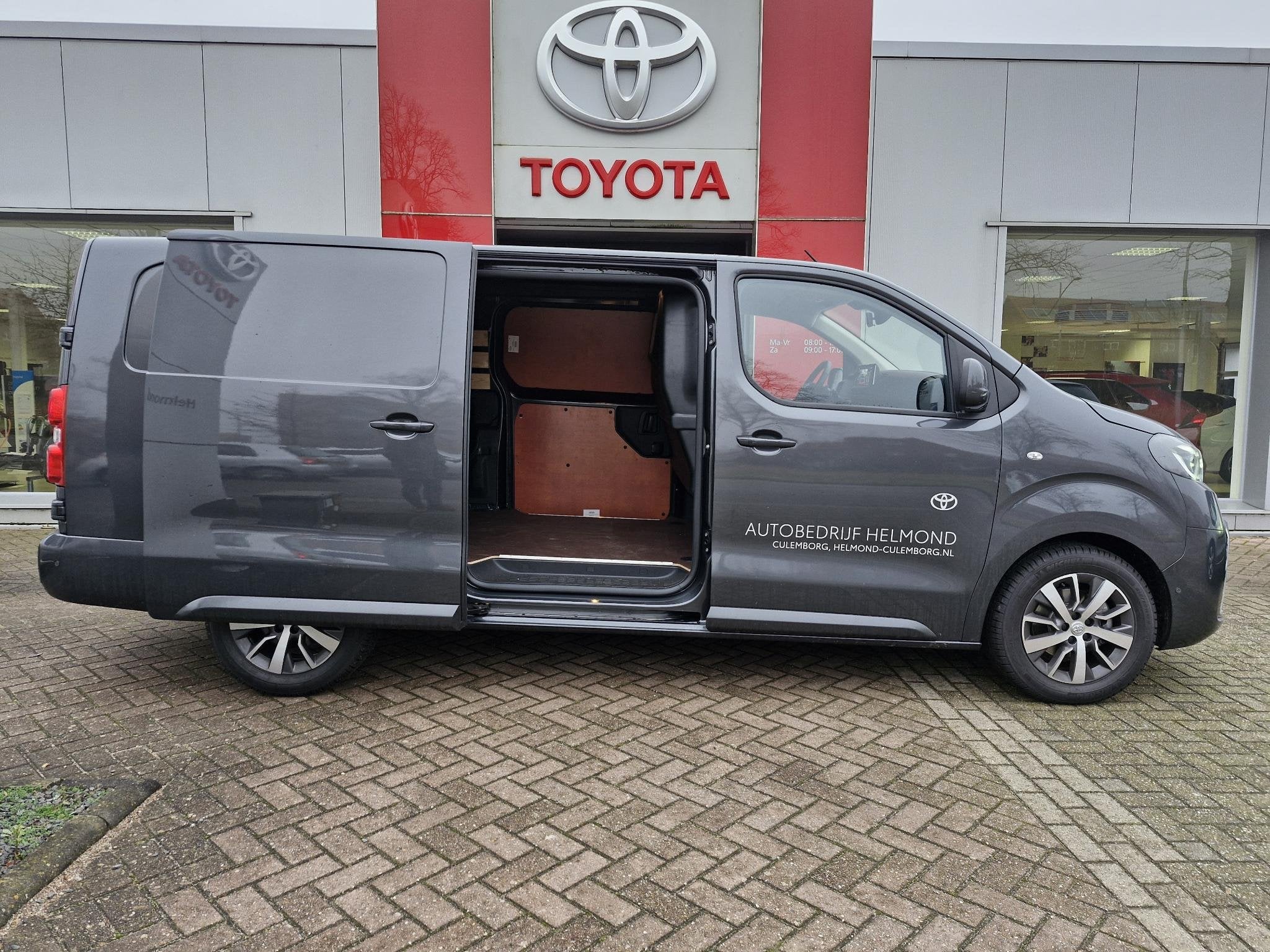 Toyota PROACE Long Worker 2.0 D-4D L2 Professional Toyota PR, Stof, Gebruikt, Euro 6, 4 cilinders