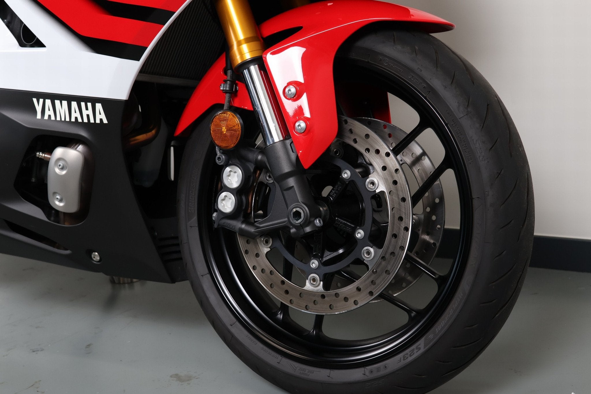 Yamaha R7 70th Anniversary (bj 2026), Klantenservice@yamaha-motor.nl, Super Sport, Meer dan 35 kW, Koolhovenlaan 101
1119 NC  Schiphol-Rijk, NL