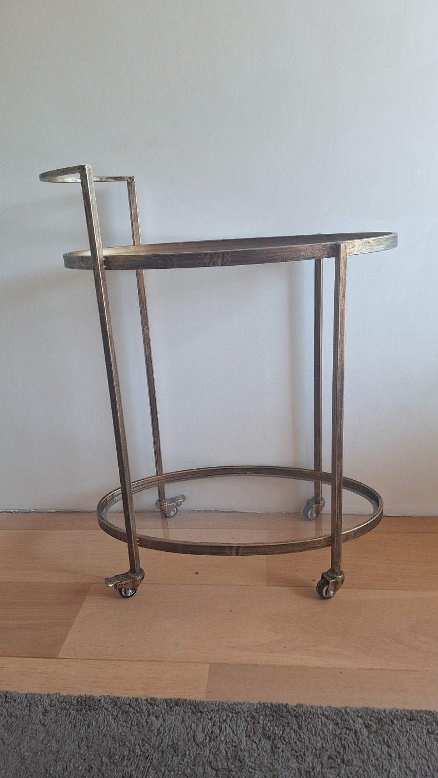 Trolley, barwagen, Ophalen