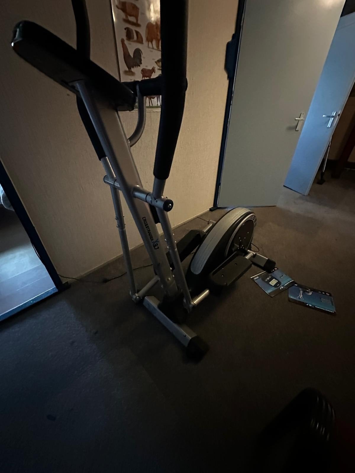 Crosstrainer X9.7 - Zo goed als nieuw, Ophalen, Benen, Zo goed als nieuw, Crosstrainer