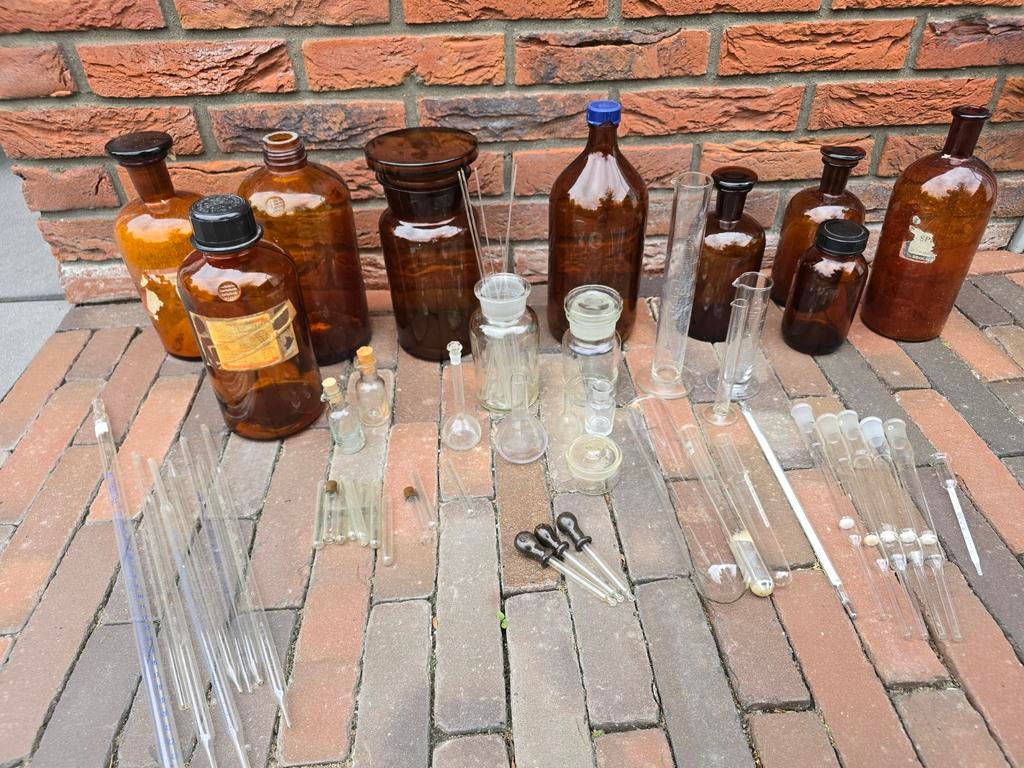 60x antiek zeldzaam laboratorium glaswerk €125, Ophalen of Verzenden