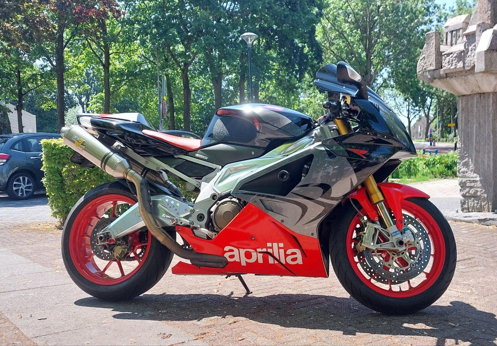 Aprilia RSV 1000R 2008, 2 cilinders, Sportuitlaat, Occasion, Motorrijbewijs A