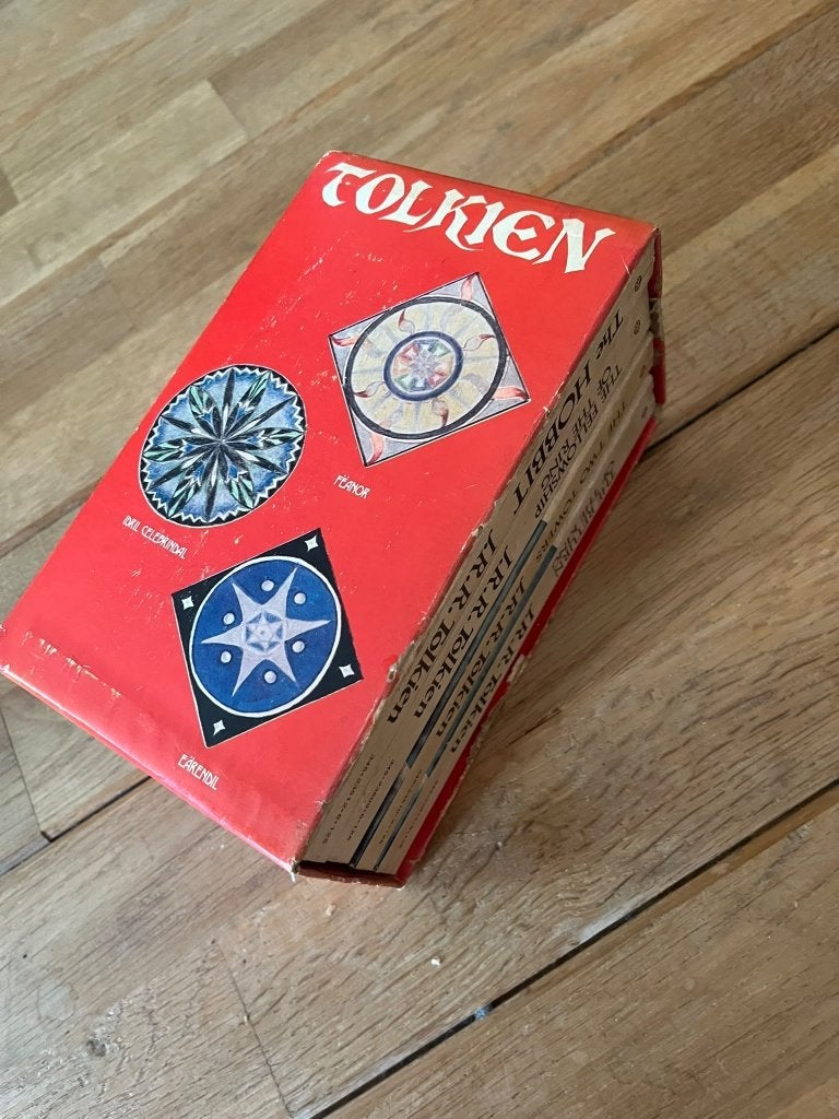 Vintage Tolkien bundel (Engelstalig), Boeken, Ophalen of Verzenden, Gelezen, J.R.R. Tolkien