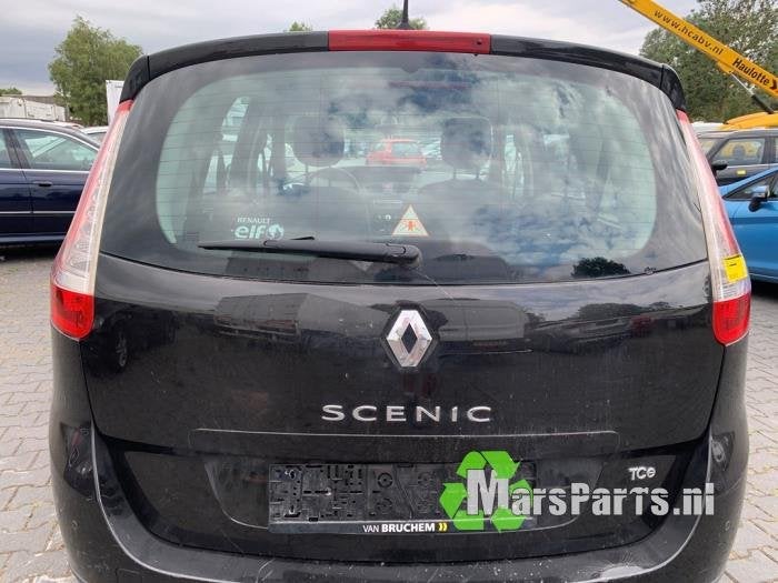Achterklep van een Renault Grand Scenic