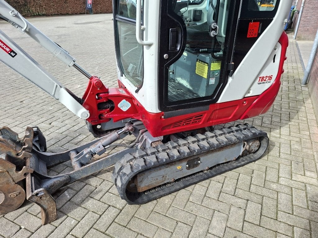 Takeuchi TB216 BJ2020