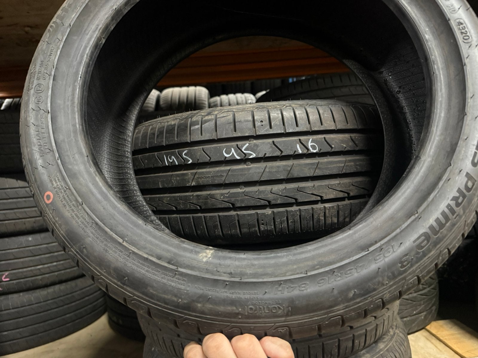 4x 195 45 16 84H Hankook Ventus Prime 3 DEMO NIEUW, 16 inch, Nieuw, Ophalen of Verzenden, Band(en)