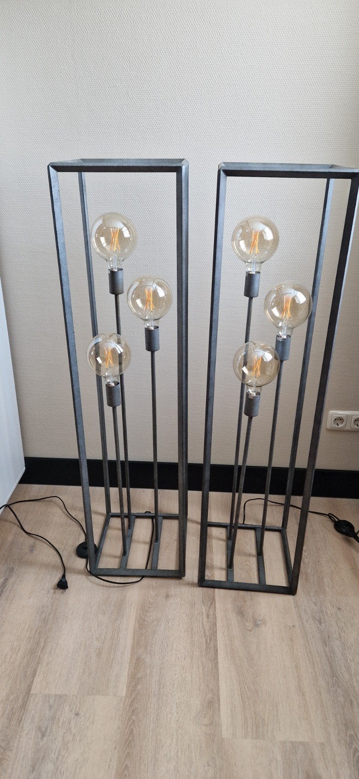 Staande schemerlamp 2 stuks, Ophalen, 100 tot 150 cm, E27 (groot), Zo goed als nieuw