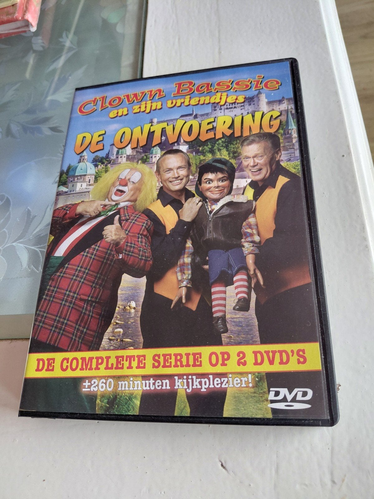 dvd - Bassie en zijn vriendjes – De ontvoering HELE SERIE., Alle leeftijden, Tv-serie, Ophalen of Verzenden, Zo goed als nieuw