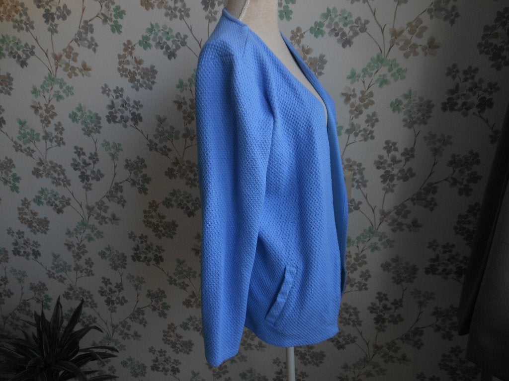 Mooi blauw vest, Ophalen of Verzenden, Zo goed als nieuw, Maat 38/40 (M), Blauw