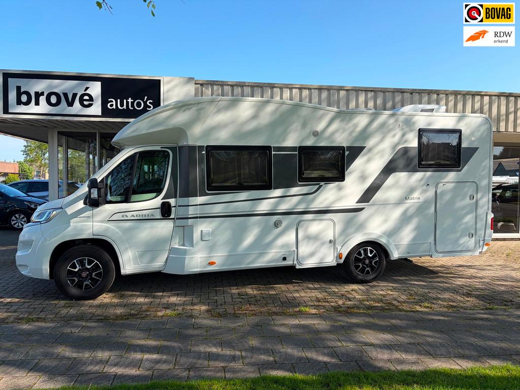 Adria MATRIX 670 SL M14 Automaat,5persoons IN PRIJS VERLAAGD, Caravans en Kamperen, Campers, Bedrijf, Adria, Diesel, Automaat