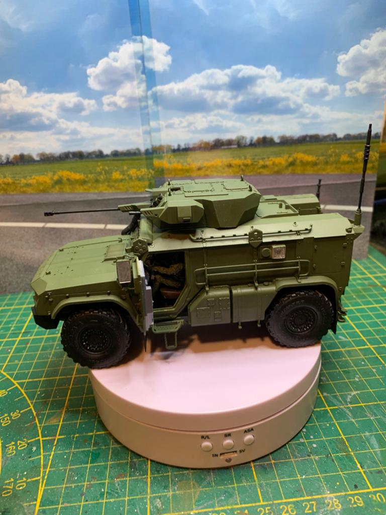 Russian K-4386 TYPHOON-VDV schaal 1:35 gebouwd, Overige merken, Gebruikt, Tank, 1:32 tot 1:50