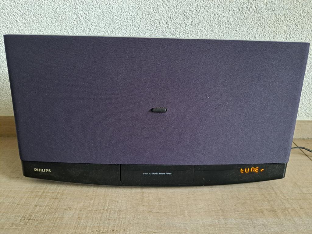 Radio Philips - design, Ophalen of Verzenden, Zo goed als nieuw, Radio, Met cd-speler