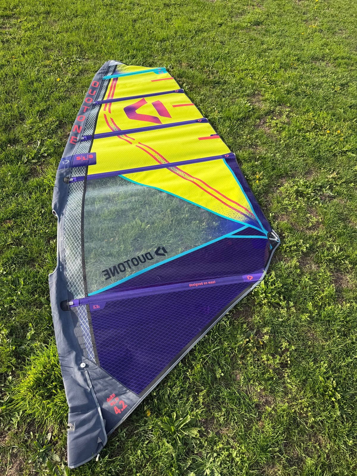 Duotone Duke SLS 4.2 en Duke 4.7 (2026), Watersport en Boten, Met draagtas, 3.5 tot 5 m², Ophalen of Verzenden, Zo goed als nieuw