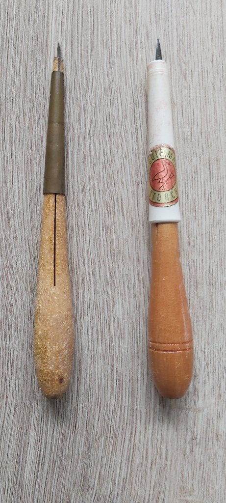 2 Vintage Sjabloneermessen (jaren'50)., Ophalen of Verzenden