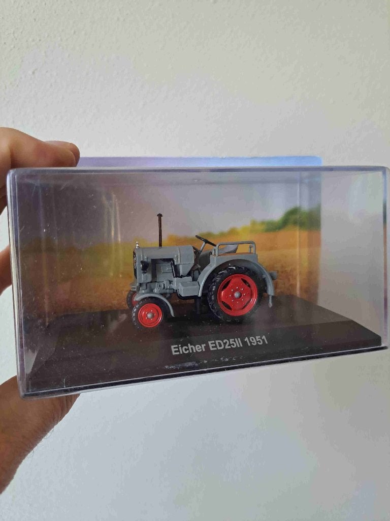Eicher ED2511 Tractor 1951 1:43 Hachette Collections SNC, Ophalen of Verzenden, Nieuw, Tractor of Landbouw, Overige merken