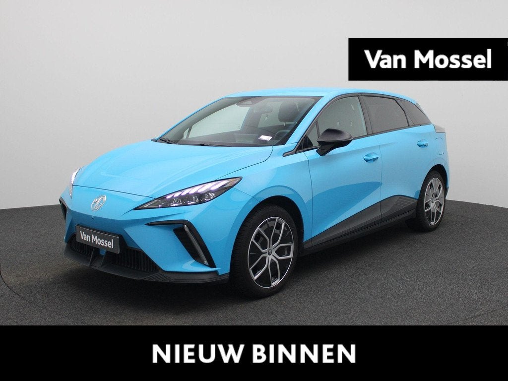 MG 4 64 kWh Luxury | WLTP 435 | Navi | 18"LMV | ACC | ECC |, Auto's, MG, Automaat, 12 maanden, Gebruikt, Zwart