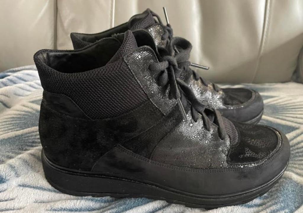 Durea zwarte damesschoenen maat 40 / 7 wijdte H, Kleding | Dames, Schoenen, Schoenen met lage hakken, Zwart, Ophalen of Verzenden